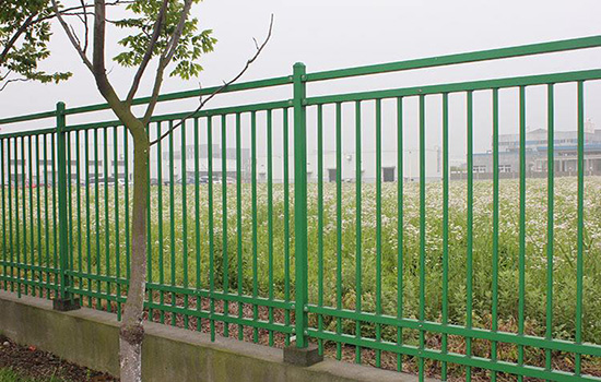 鍍鋅<a href=http://m.yflyw.com target=_blank class=infotextkey>護欄</a>