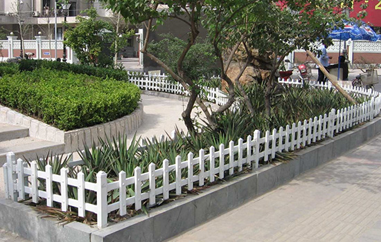 pvc花壇<a href=http://m.yflyw.com target=_blank class=infotextkey>護(hù)欄</a>